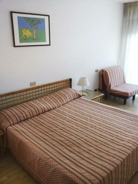 Hotel Marina Uno Линяно Сабиадоро Екстериор снимка